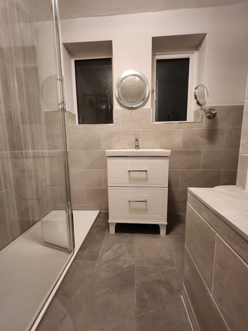 Premier Plumbers — Photos 2